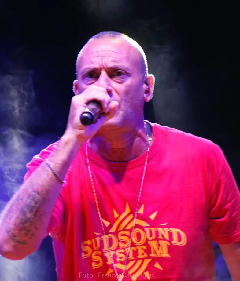Fotografía del concierto de sud soun System italia